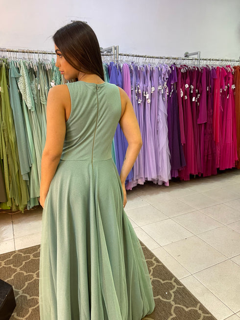 VESTIDO DE GOLA TULE TRABALHADO